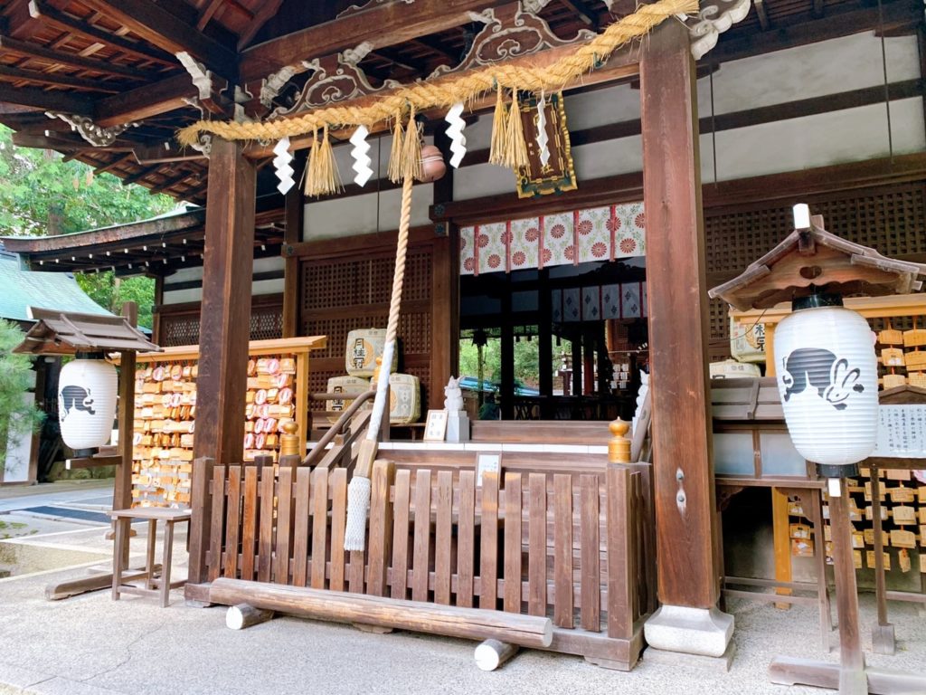 岡崎神社 本殿　拝殿